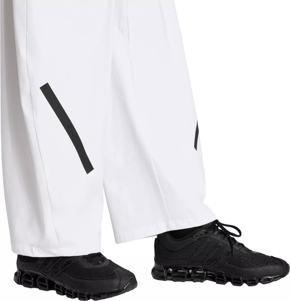 Pantaloni adidas  Z.N.E Woven Pant