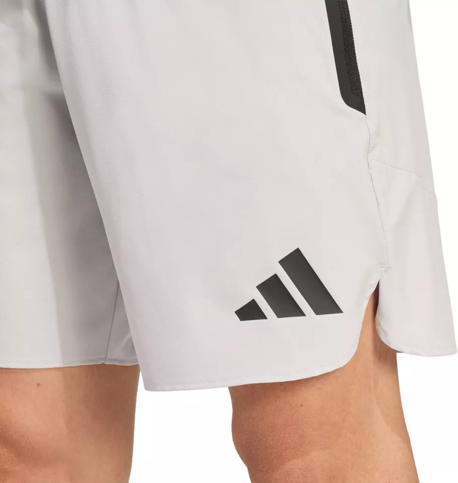 Pánské šortky adidas Tiro Travel Woven