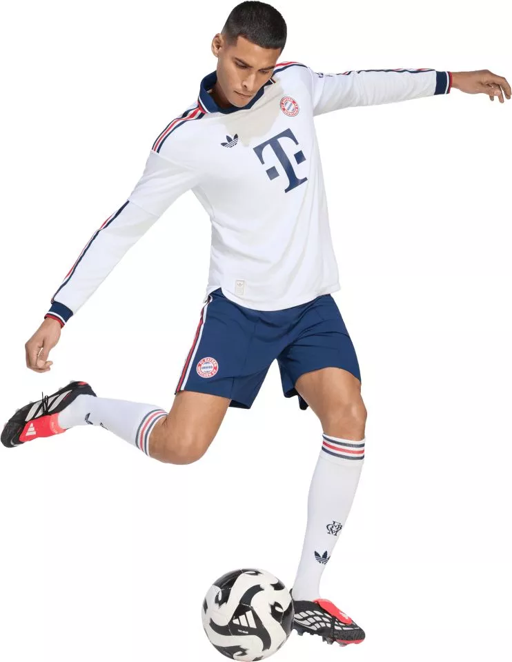 adidas Originals FC Bayern Authentic Away 2026/27 Hosszú ujjú mez