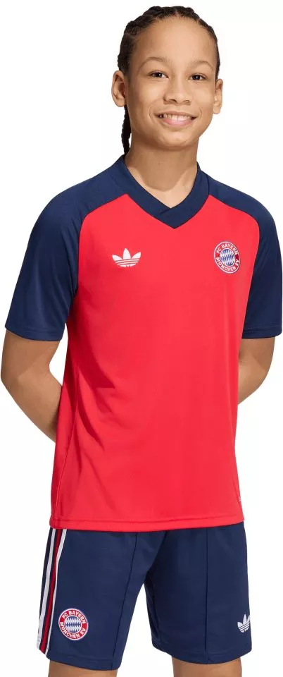 Dětský předzápasový dres s krátkým rukávem adidas FC Bayern Mnichov 2026/27