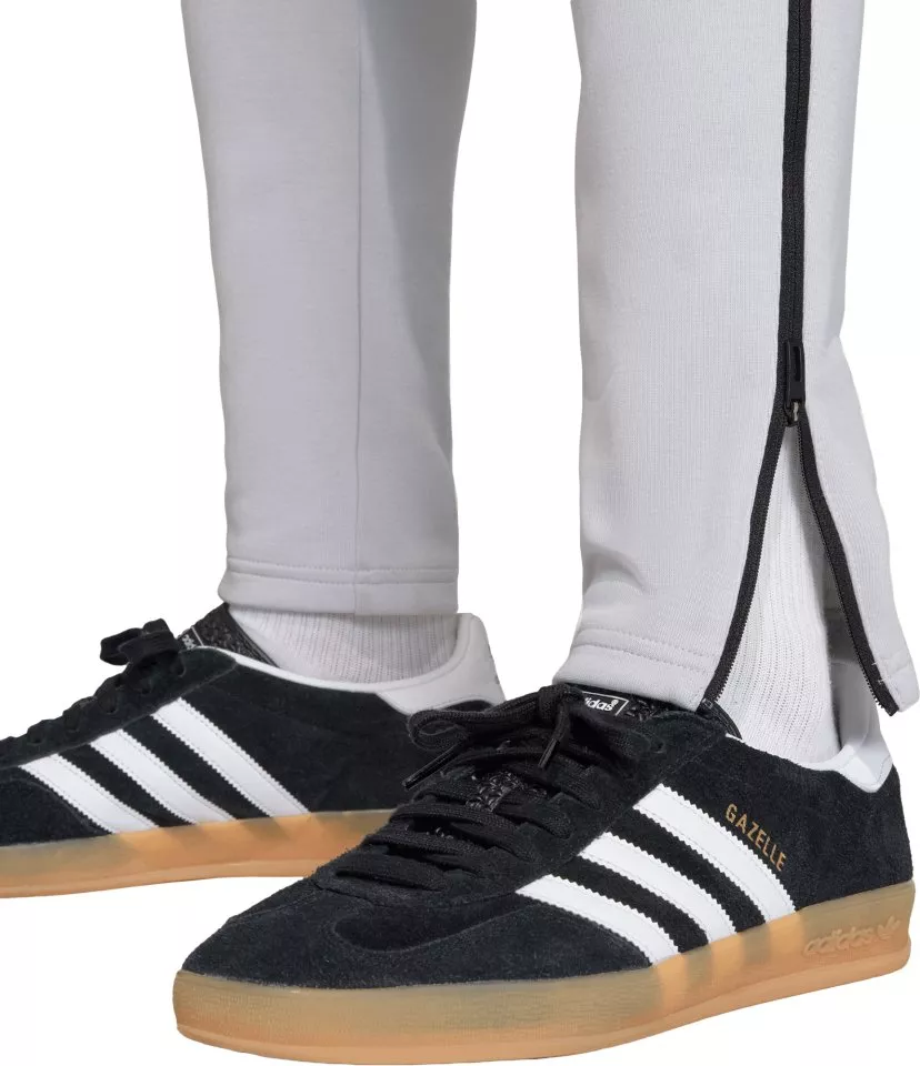 Calças adidas Tiro Travel Sweat