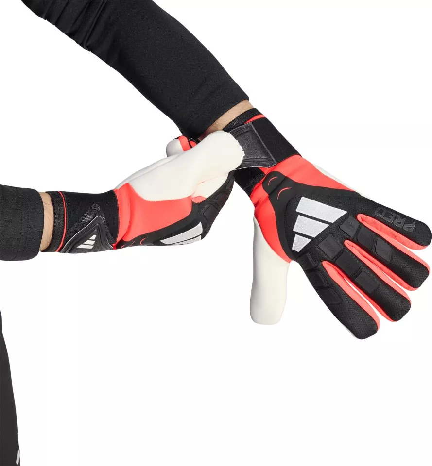 adidas Predator Competition Goalkeeper Gloves Kapuskesztyű