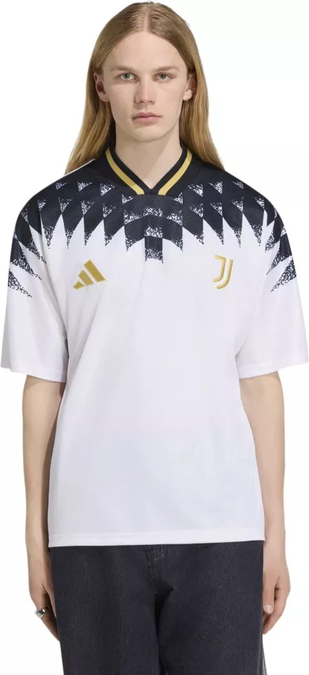 Dres adidas Juventus Stadium