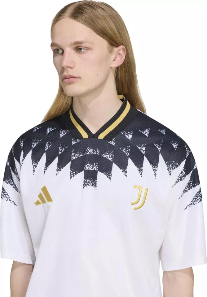 Dres adidas Juventus Stadium
