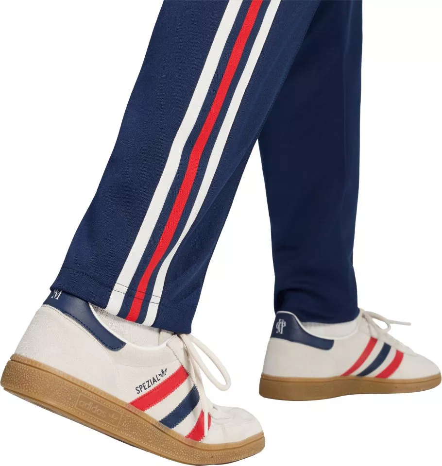Hlače adidas FC Bayern Originals