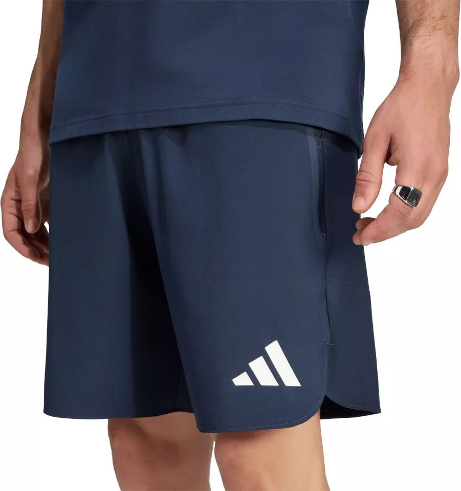Miesten shortsit adidas Real Madrid Tiro Travel