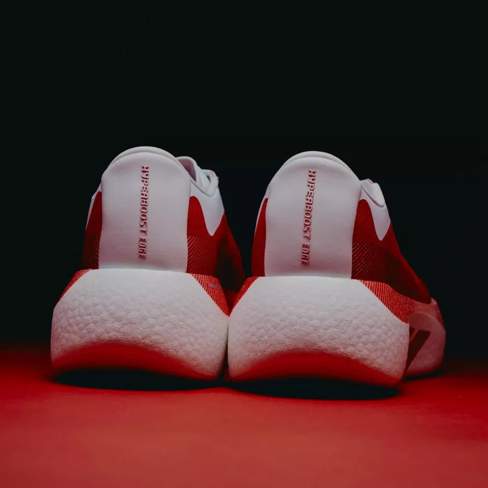 Pánské běžecké boty adidas Hyperboost Edge