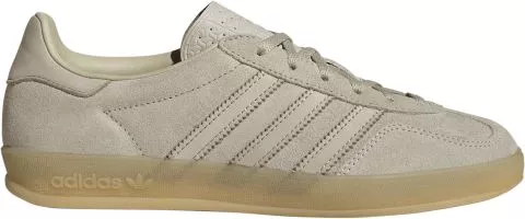 Gazelle Indoor