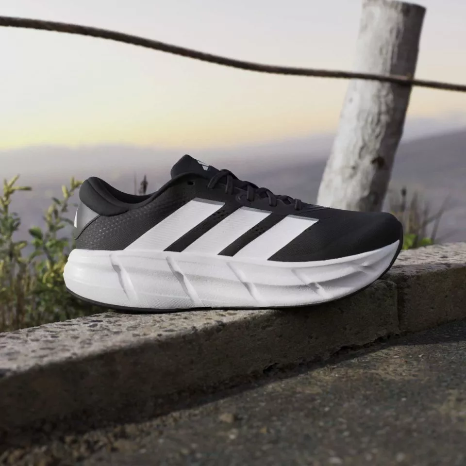 Pantofi de alergare adidas Questar 4