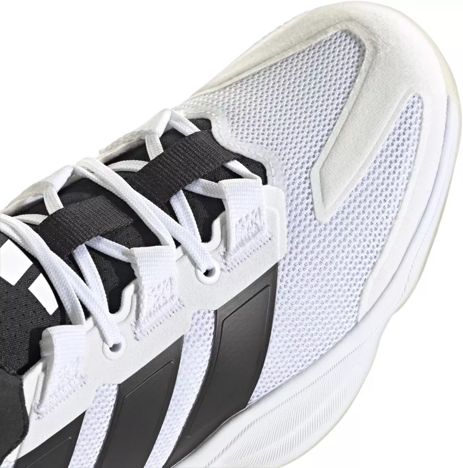Παπούτσια εσωτερικού χώρου adidas  Courtstabil