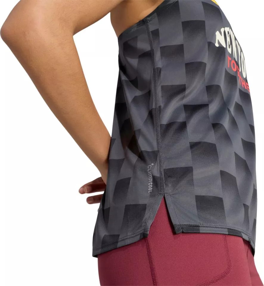 Αμάνικο adidas Adizero New York City