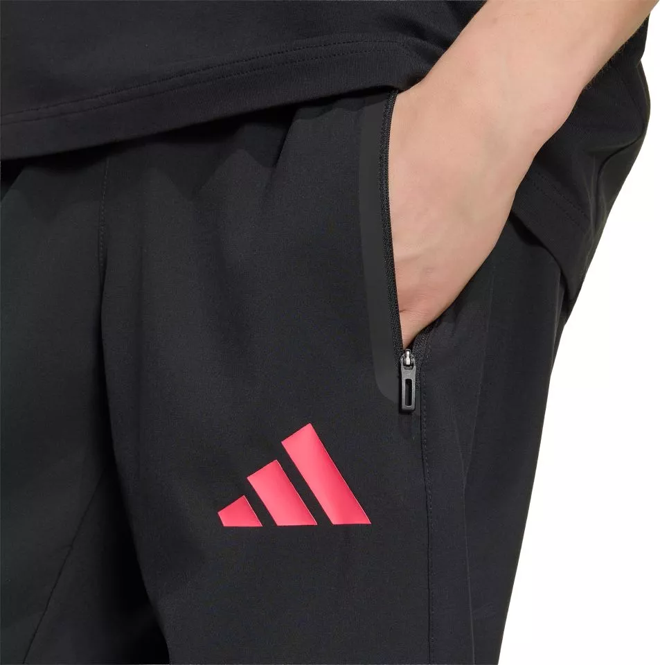 Pánské kalhoty adidas Tiro Travel Woven