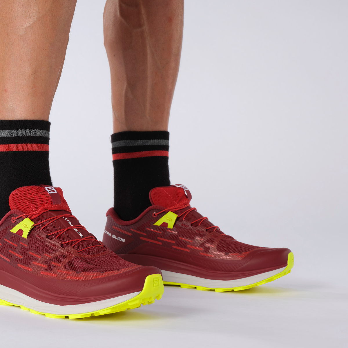 Trail shoes Salomon ULTRA GLIDE - Top4Running.com