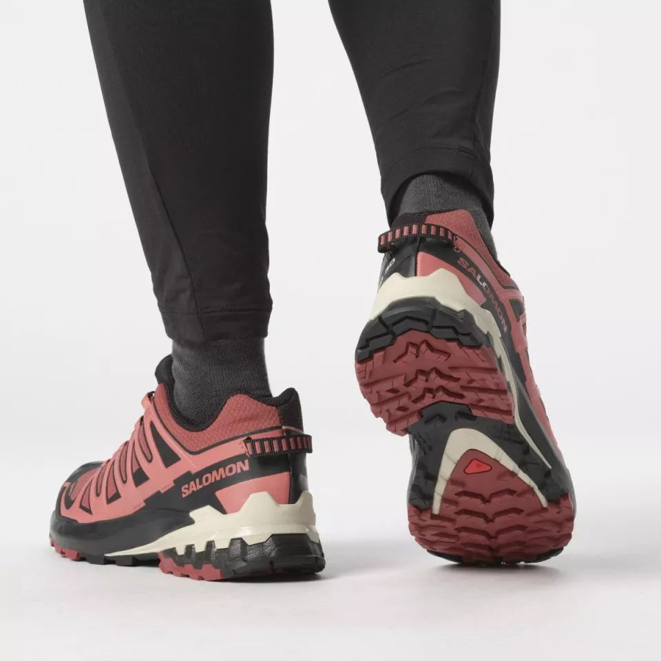 Dámské trailové boty Salomon XA PRO 3D v9 Gore Tex