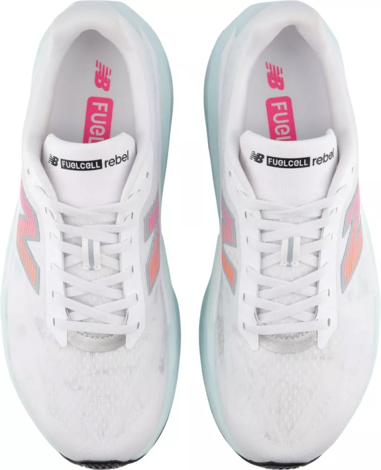 Tekaški copati New Balance FuelCell Rebel v5