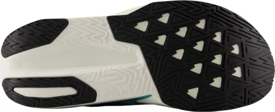 Tekaški copati New Balance FuelCell Rebel v5