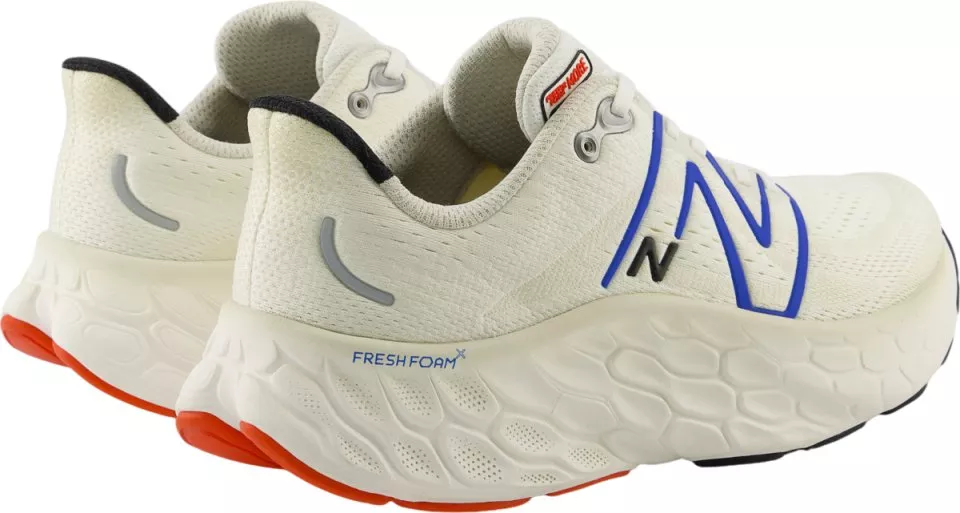 Running shoes New Balance Fresh Foam X More v4