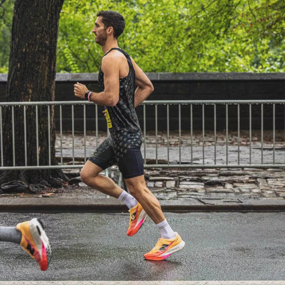 Sapatilhas de Corrida New Balance FuelCell SuperComp Elite v5