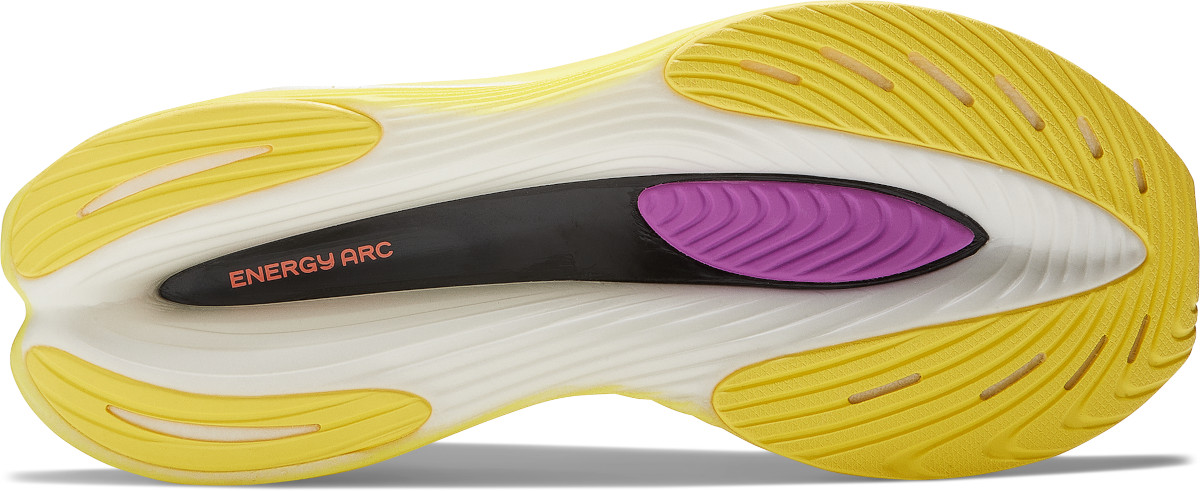 Running shoes New Balance FuelCell SuperComp Elite v3