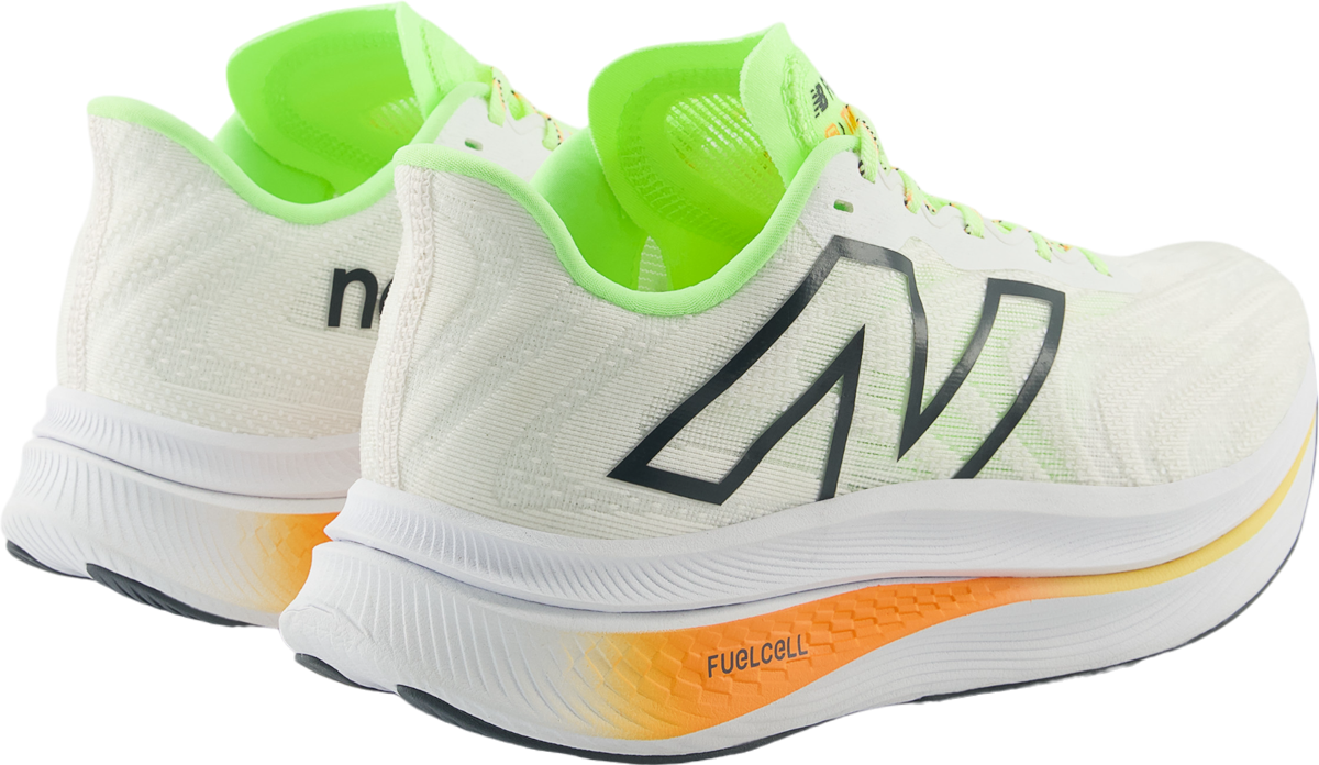 Running shoes New Balance FuelCell SuperComp Trainer v2 