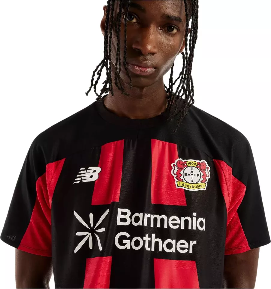 Pánský domácí elitní hráčský dres s krátkým rukávem New Balance Bayer 04 Leverkusen 2026/27