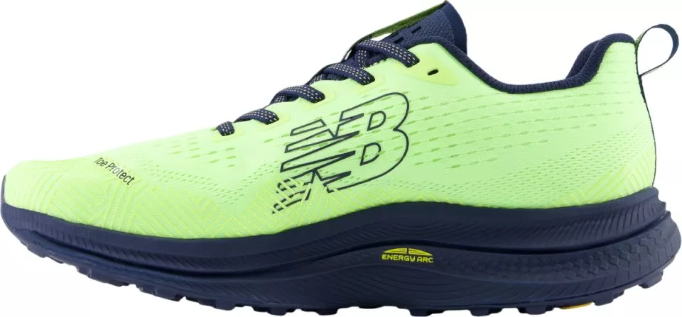 Chaussures de New Balance FuelCell SuperComp Trail