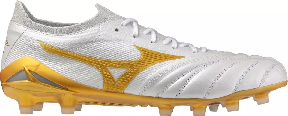 Buty piłkarskie Mizuno Morelia Neo IV Beta Made in Japan FG