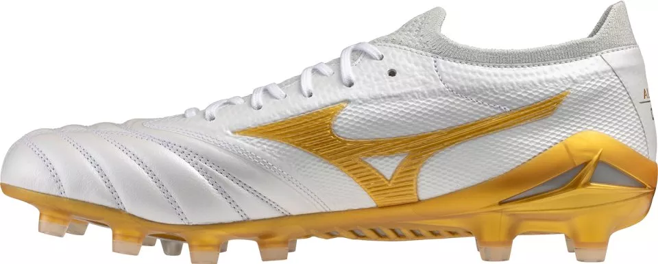 Buty piłkarskie Mizuno Morelia Neo IV Beta Made in Japan FG