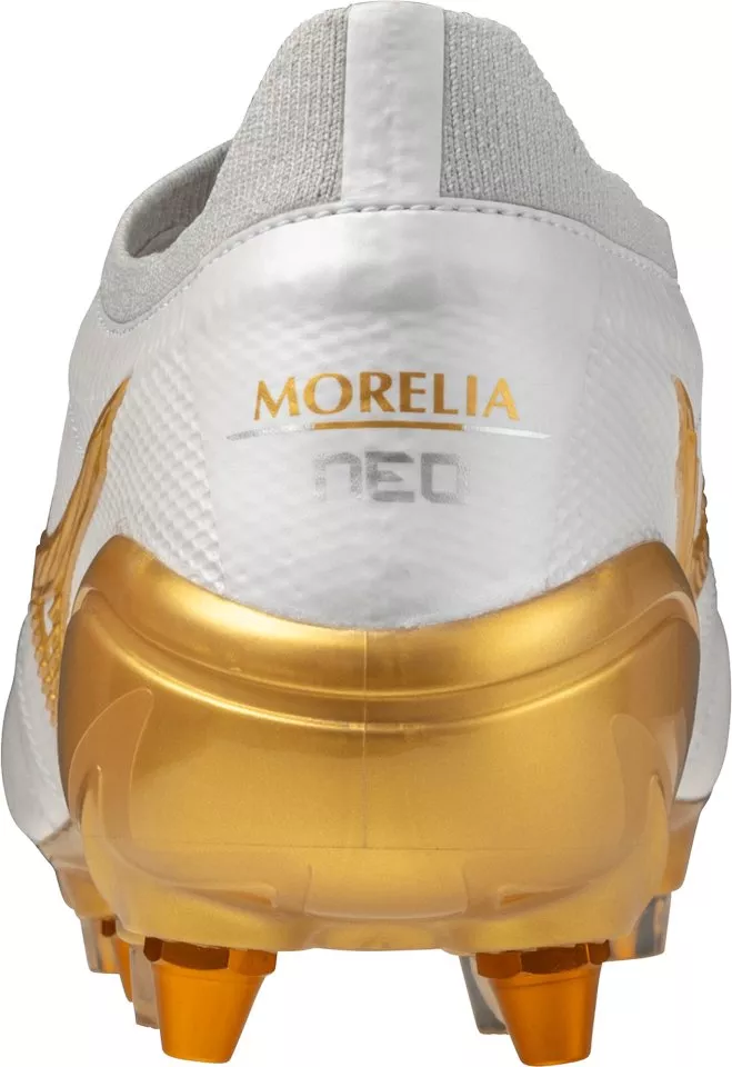 Buty piłkarskie Mizuno Morelia Neo IV Beta Made in Japan Mixed SG
