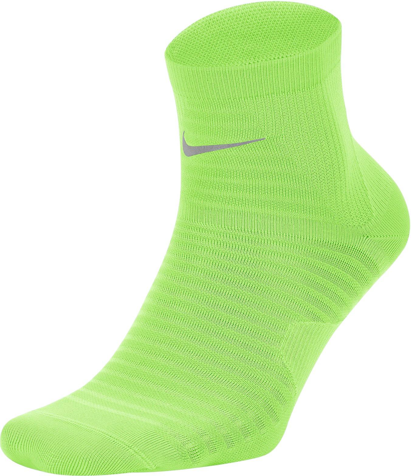 Kotníkové běžecké ponožky Nike Spark Lightweight