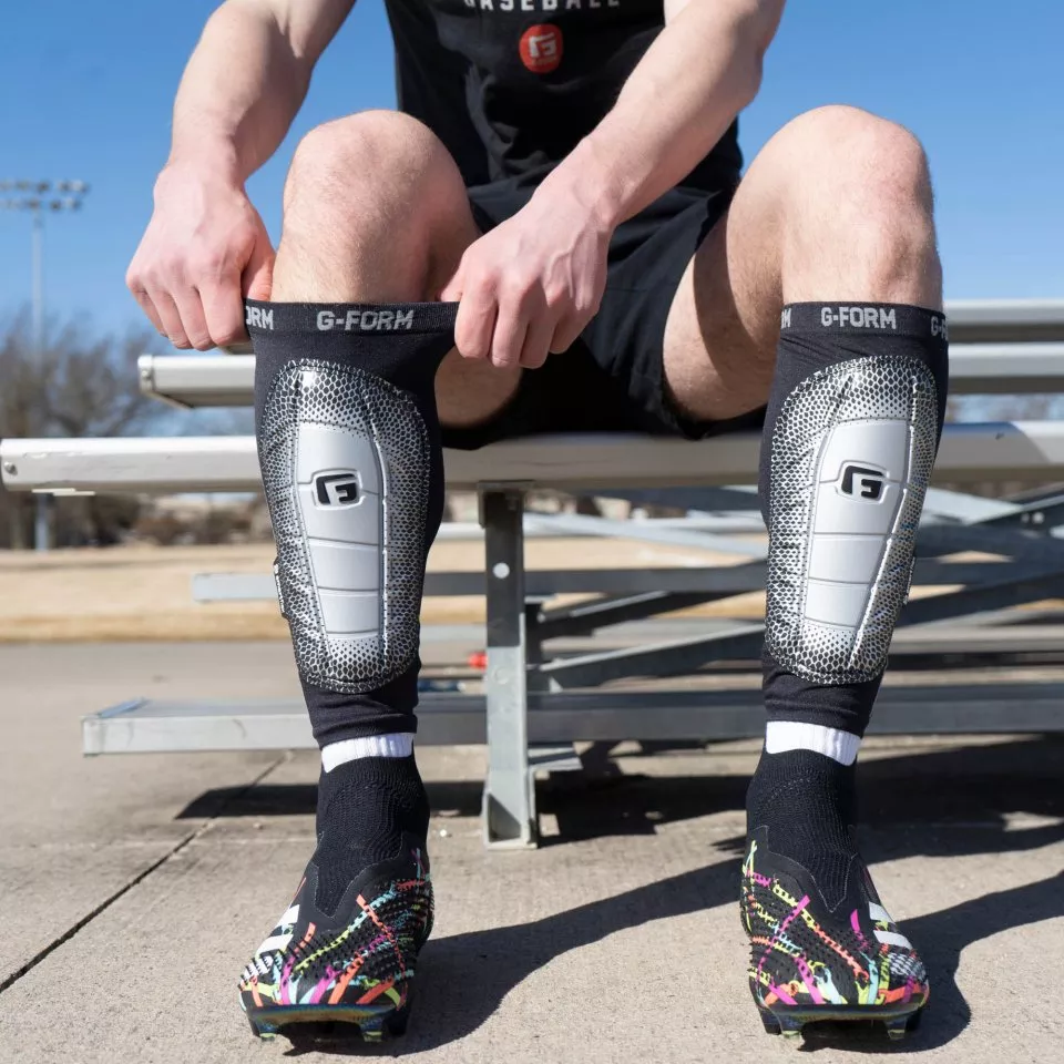 G-Form PRO-S 2 CE Elite Shin Guards Schoner