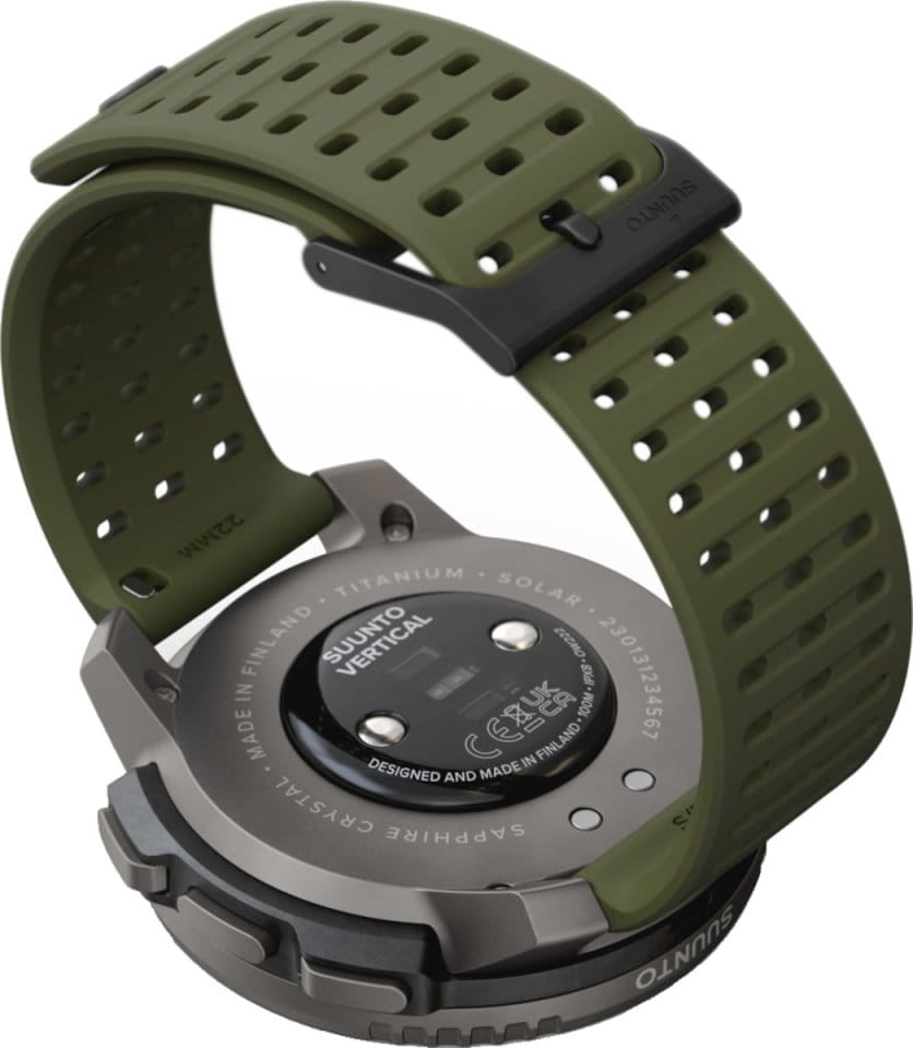 Montre Suunto Vertical Solar Titanium Noir + Bracelet Titane + Chargeur