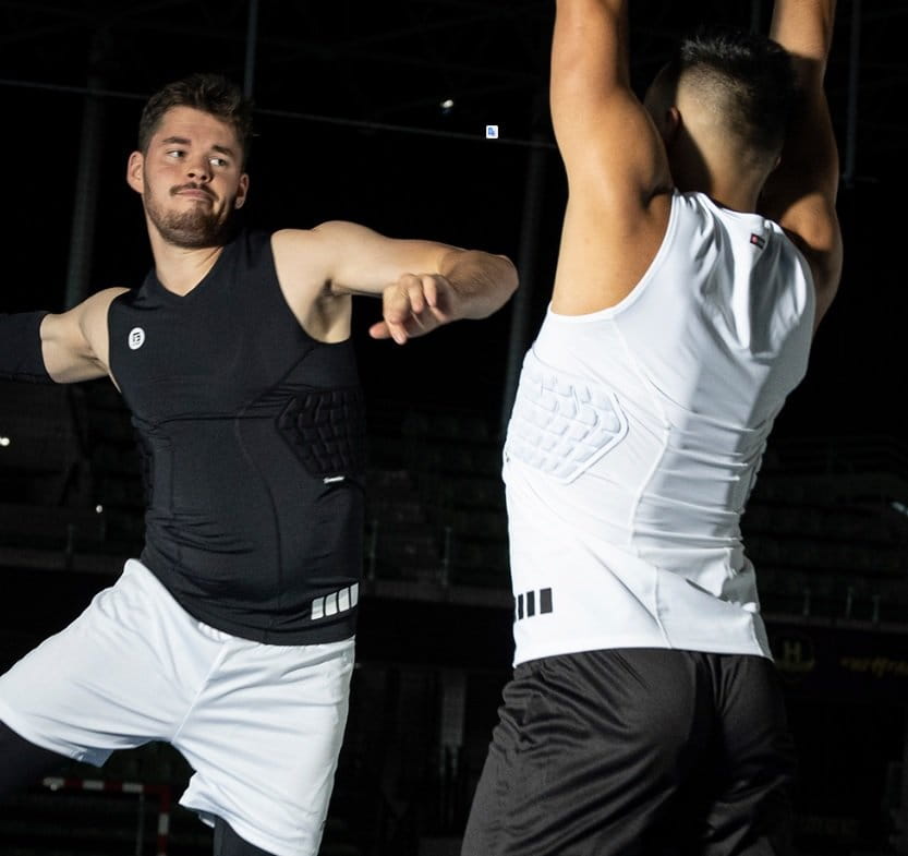 G-Form Pro Team Tank Védők
