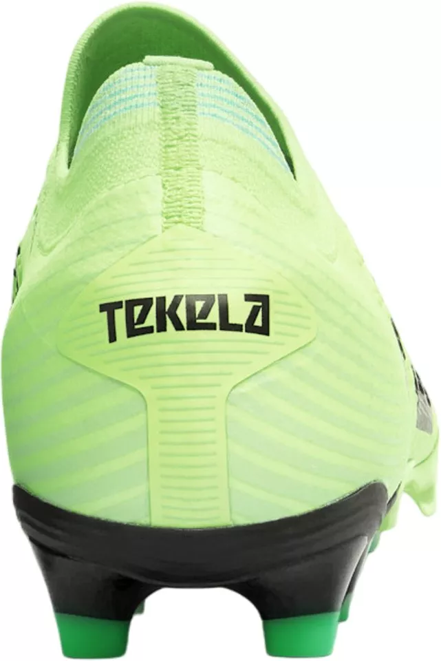 Buty piłkarskie New Balance Tekela Pro Low FG v4+