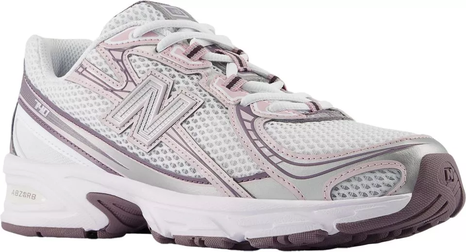 Παπούτσια New Balance 740