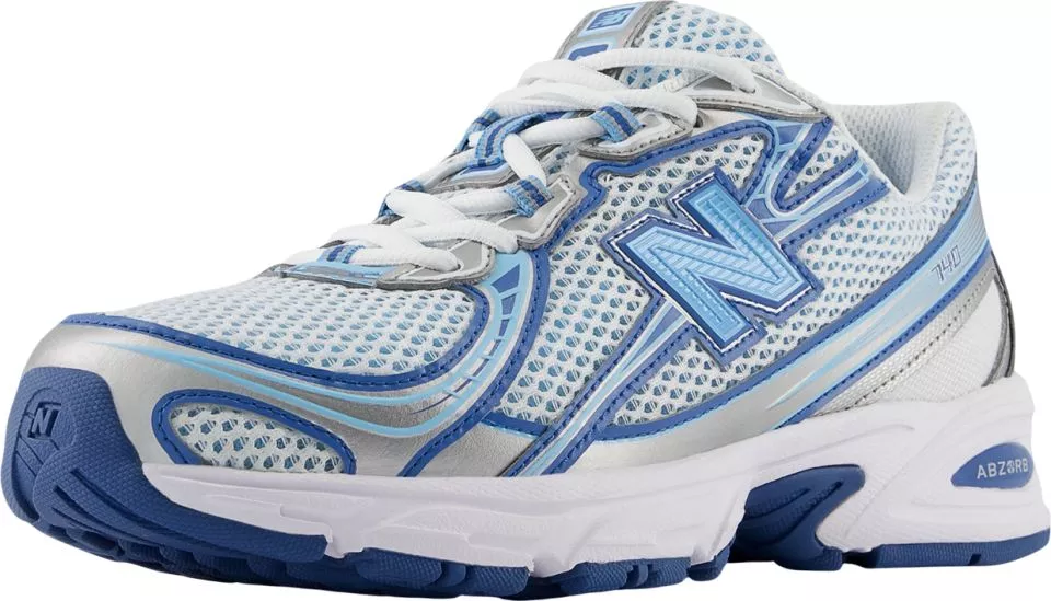 Παπούτσια New Balance 740