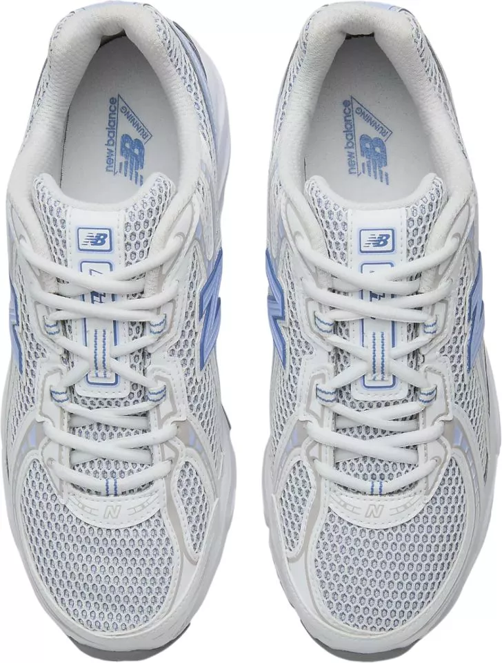 Παπούτσια New Balance 740
