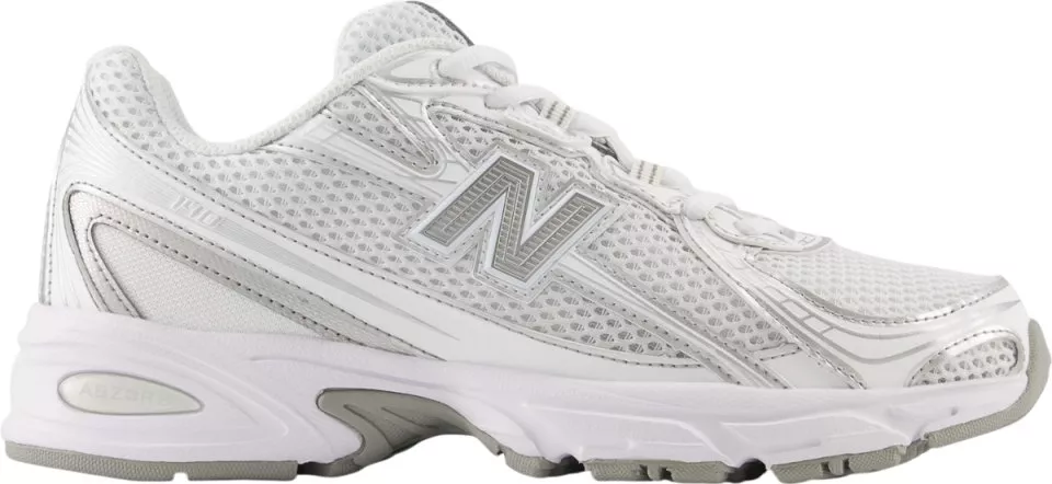 Παπούτσια New Balance 740