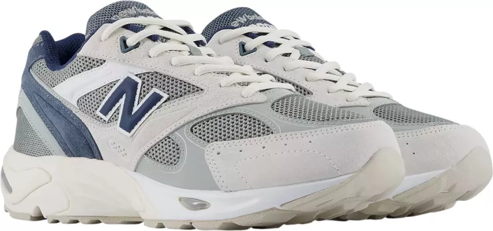 Παπούτσια New Balance 880R
