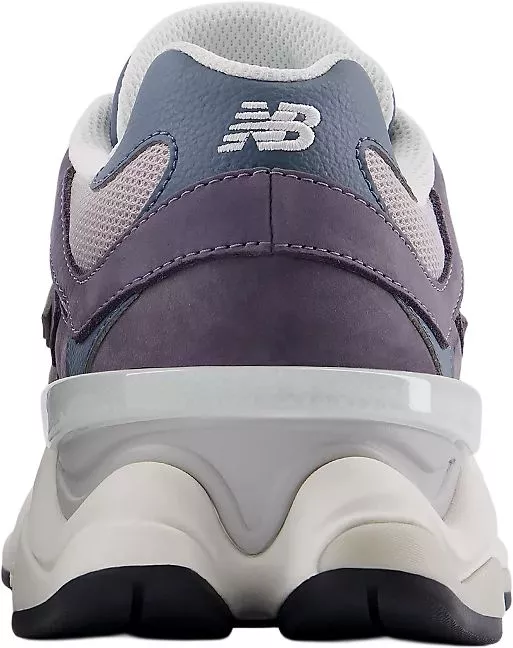Παπούτσια New Balance 9060