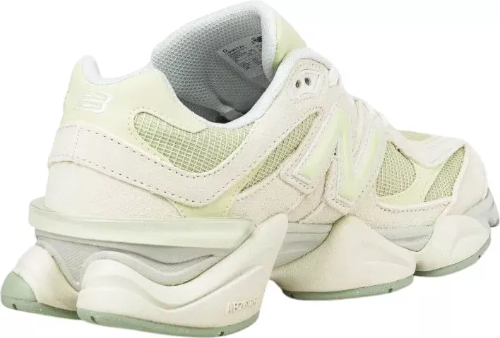 Παπούτσια New Balance 9060
