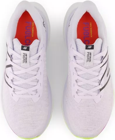 Sapatilhas de Corrida New Balance FuelCell Propel v4