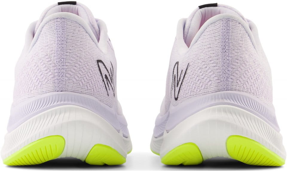 Sapatilhas de Corrida New Balance FuelCell Propel v4