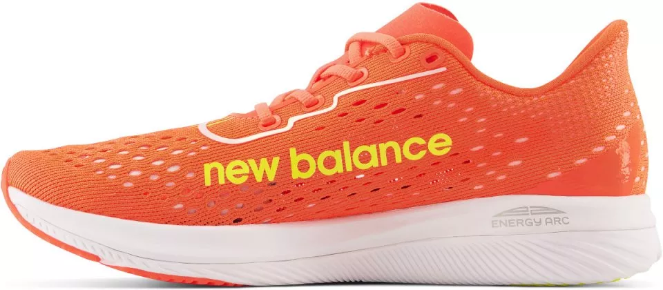 Running shoes New Balance FuelCell SuperComp Pacer