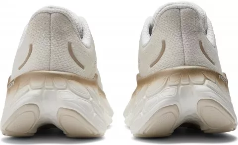 Sapatilhas de Corrida New Balance Fresh Foam X More v4
