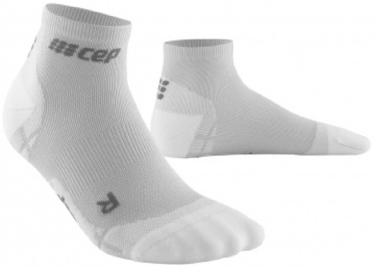  CEP Reflective Socks, Black, Men III : Clothing, Shoes
