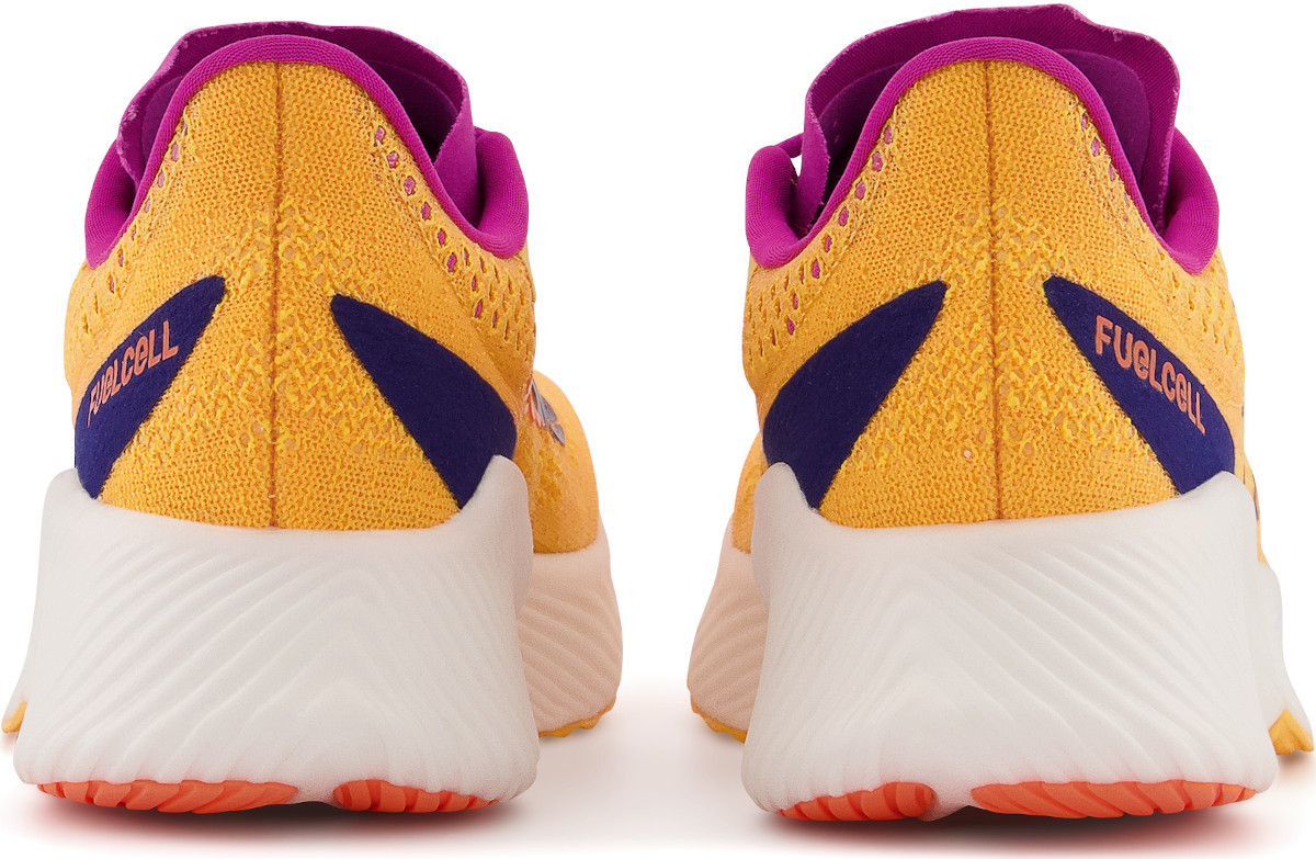 Running shoes New Balance FuelCell RC Elite v2 - Top4Running.com