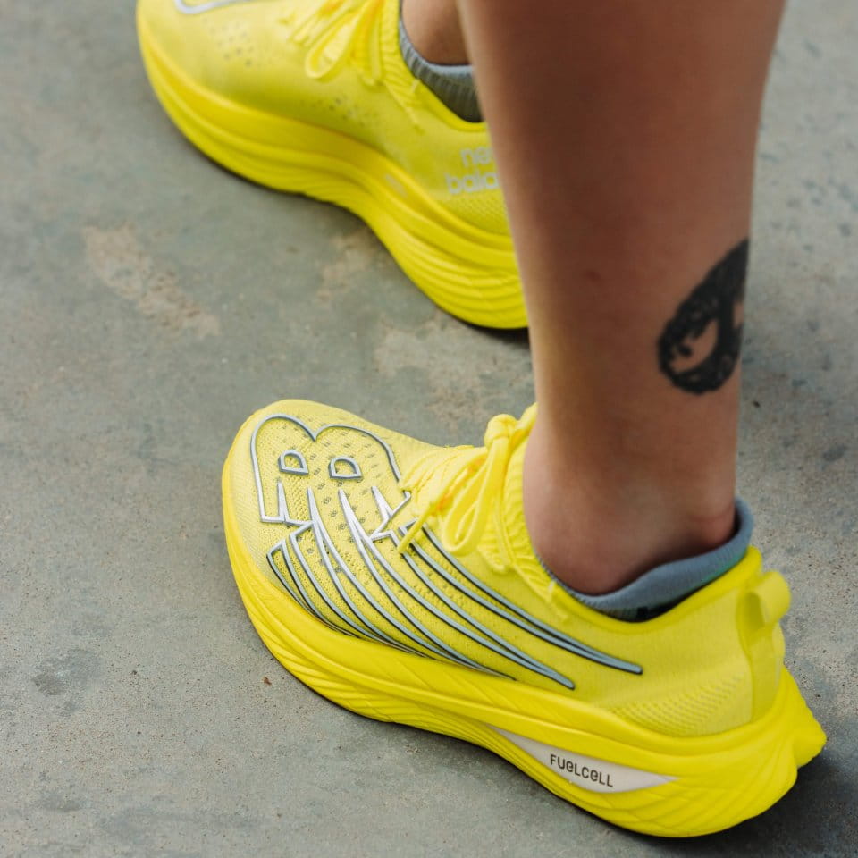 Laufschuhe New Balance FuelCell SuperComp Elite v3