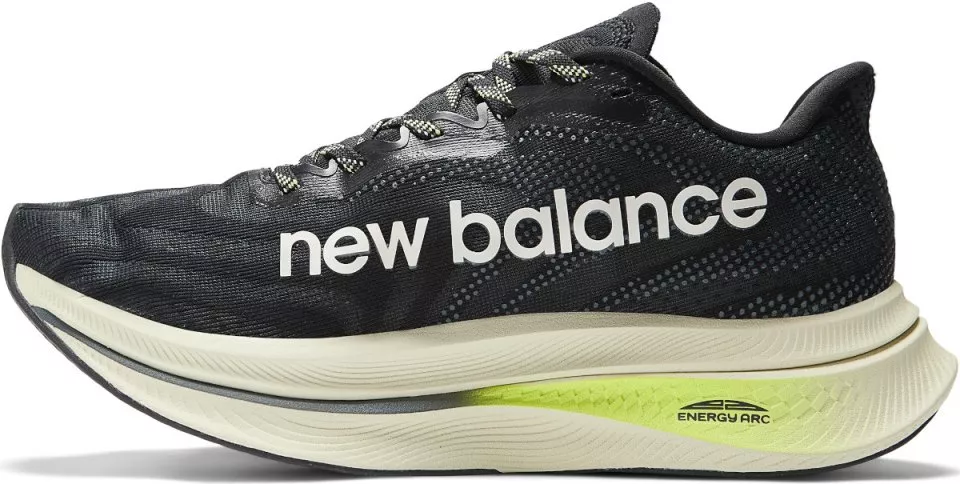 Dámské běžecké boty New Balance FuelCell SuperComp Trainer v2