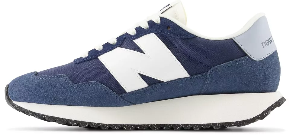 Incaltaminte New Balance 237